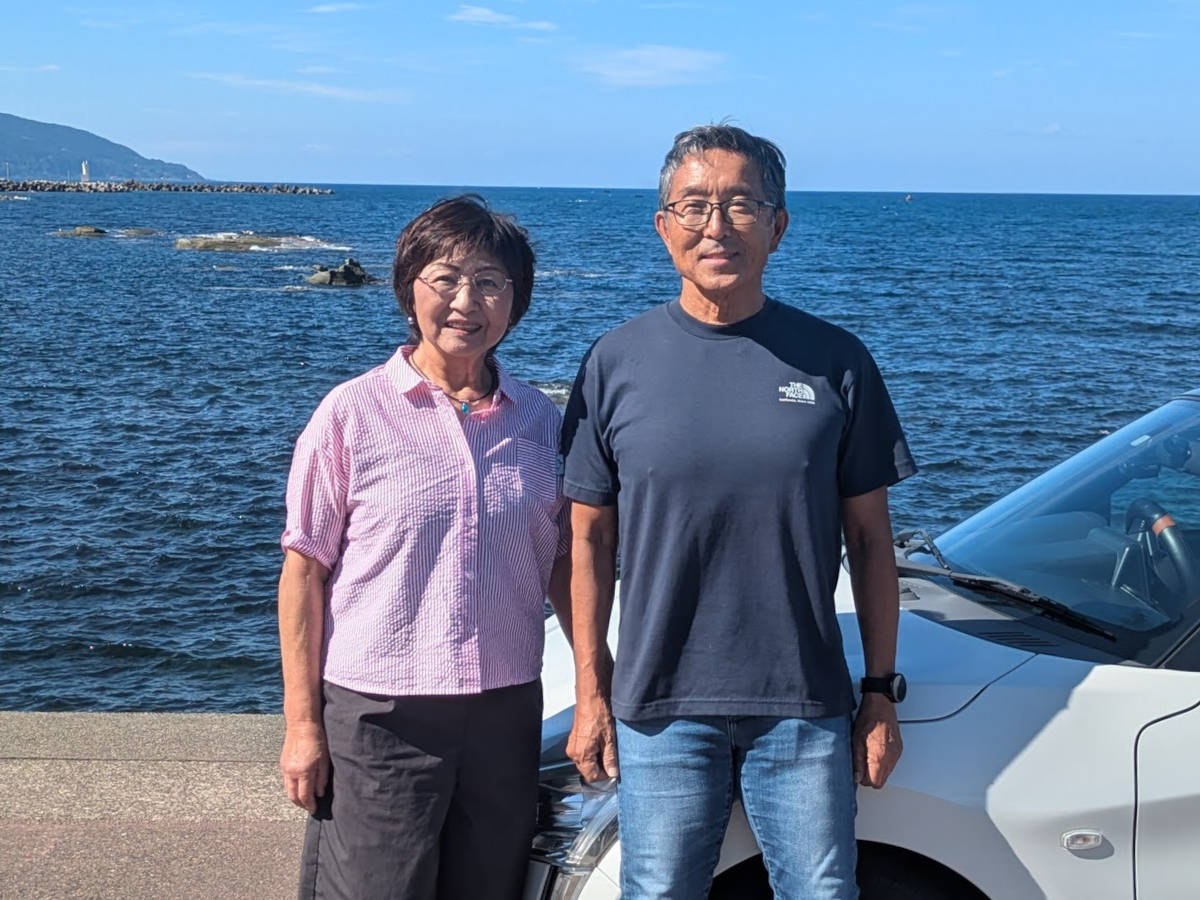 志野 慶一・順子 さん
